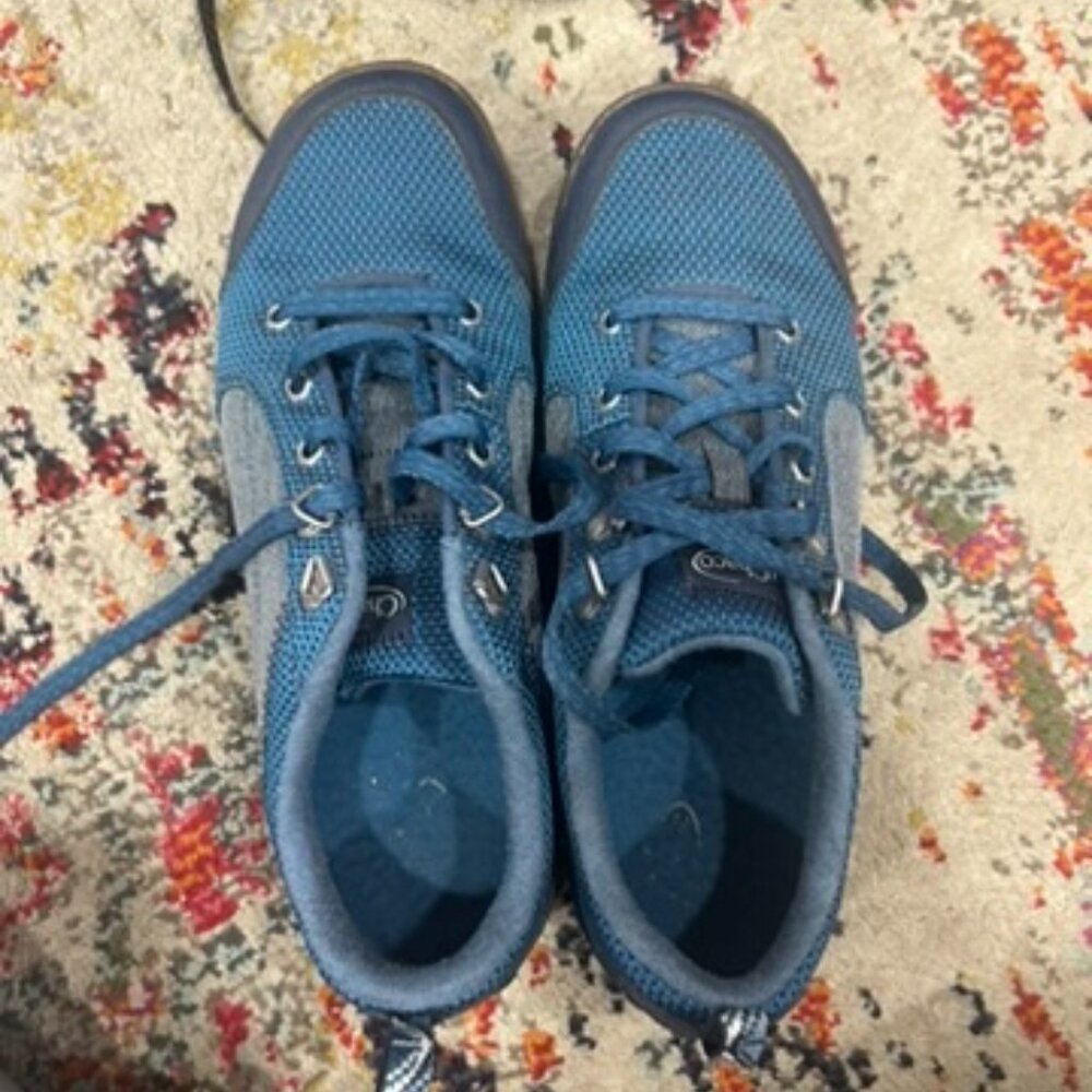 Chaco shoes size 9.5